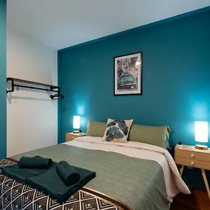  Appartement Le Phenix - Hypercentre 16 Personnes Garage Gratuit Wifi Jardin Barbecue Proche Parc Tete D'or France